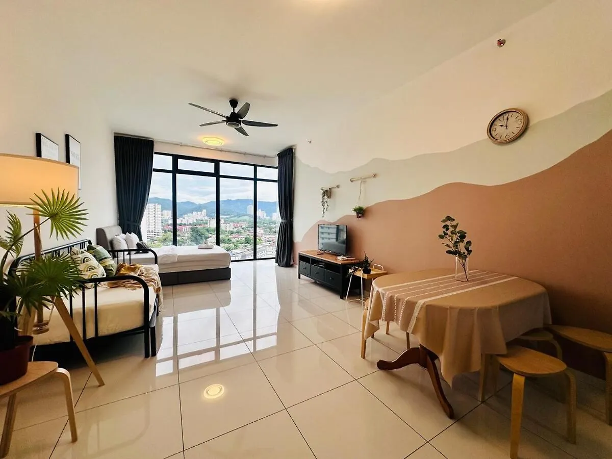 Comfy 2Br Sunny Suite Sky Pool & Stunning Views George Town Apartmán