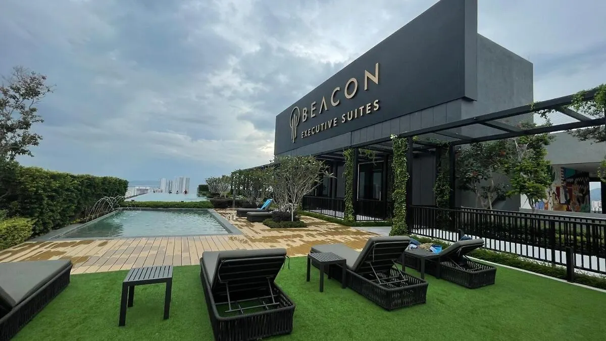 アパート Comfy 2Br Sunny Suite Sky Pool & Stunning Views ジョージタウン