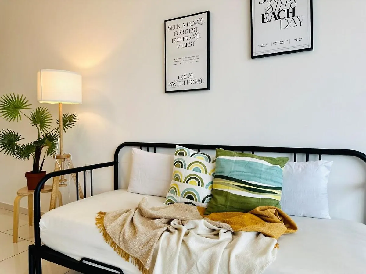 アパート Comfy 2Br Sunny Suite Sky Pool & Stunning Views ジョージタウン